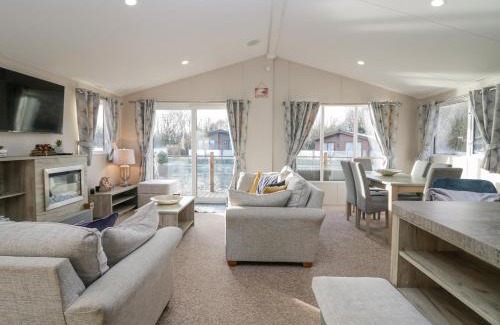 Yealand Conyers House | The Three Bears Lodge, Coniston Drive 11