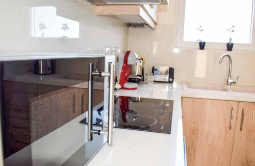 Iraklides Villa | The Three Graces - Apollon