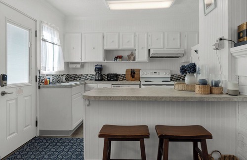 Seaside Cottage | The Tides by the Sea - Entire rental unit in Seaside, Oregon, United States