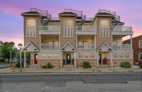 Atlantic City House | ❤️ The Top End Townhomes with Stunning Views On One-Of-A-Kind Rooftop Deck! WOW!