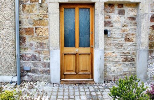 Newquay House | The Tower, 5 Corisande Manor