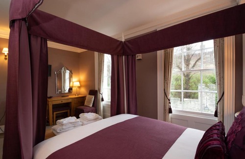 Arundel Hotel | The Town House