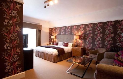 Melrose Hotel | The Townhouse Hotel