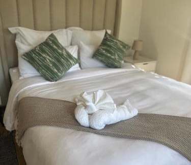 Hilton Apartment | The Tranquil Ridge