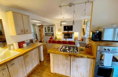 Beckermet House | The Tree House Cumbria, unique, romantic, quirky cottage