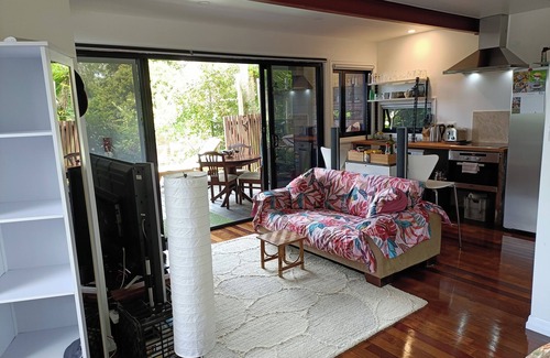 Coolum Beach Apartment | The Treehouse at Squeaky Sands | Luxury, Serenity, Views
