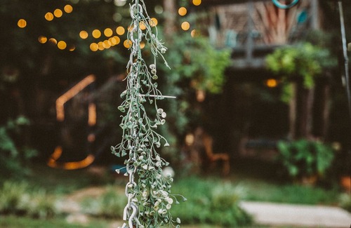 Elmo Cottage | The Treehouse, with a deck for grilling and relaxation.