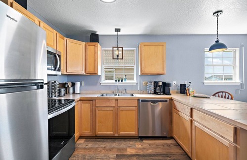 Surfside Beach House | THE TURQUOISE MOON - Everything you need to relax at the beach!