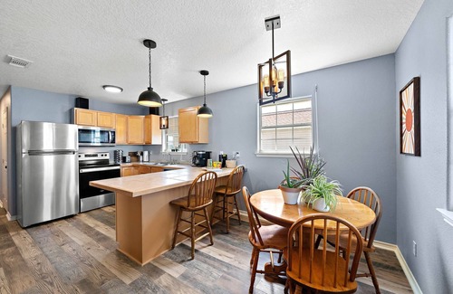 Surfside Beach House | THE TURQUOISE MOON - Everything you need to relax at the beach!