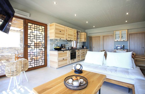 Kalamaki Villa | The ultimate luxury experience in a villa surrounded by nature and with sea view