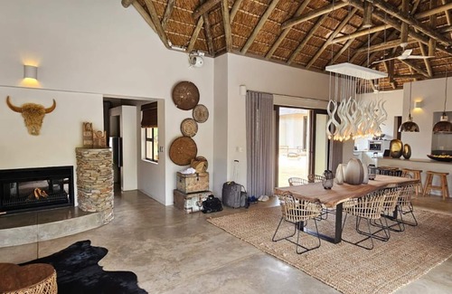 Hoedspruit Villa | The Ultimate Luxury Safari Adventure near Kruger National Park