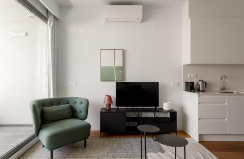 Sao Jorge de Arroios Apartment | The Urban Oasis Elegant 2 Bedroom Duplex in Lisbon