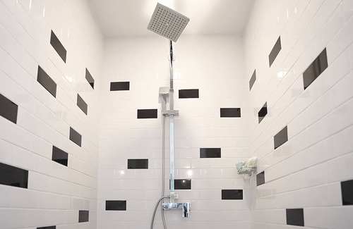 Northeast Miami Hotel | The Vagabond Hotel Miami