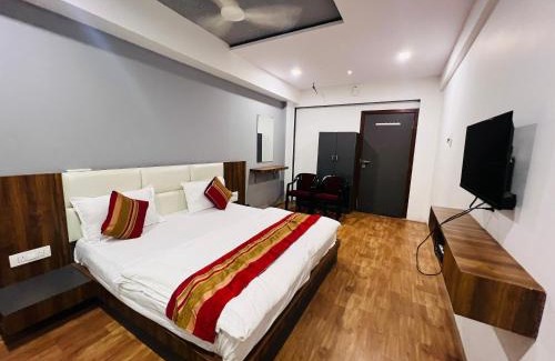 Surat Hotel | The valentine hotel