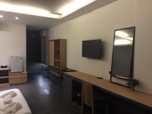 Aranyaprathet Hotel | The VELO'S Hotel and Pumptrack