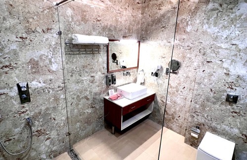 Muzaffarnagar Hotel | The Velvista Hotel