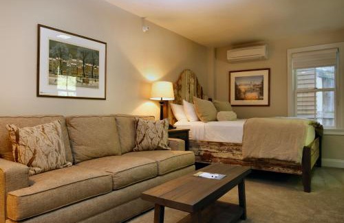 Wilmington Hotel | The Vermont House