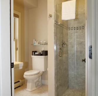 Wilmington Hotel | The Vermont House