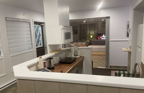 Masson-Angers Apartment | The very large studio.