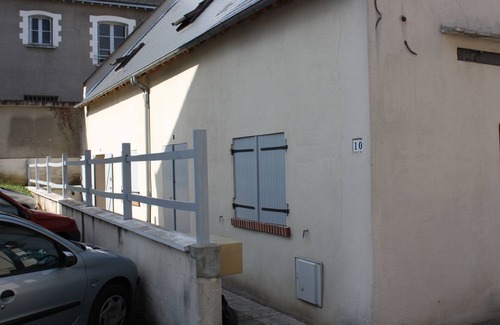 Romorantin-Lanthenay Apartment | The Vieux Fossés duplex