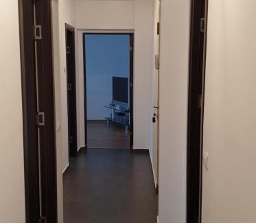 Center Apartment | The View Apartment