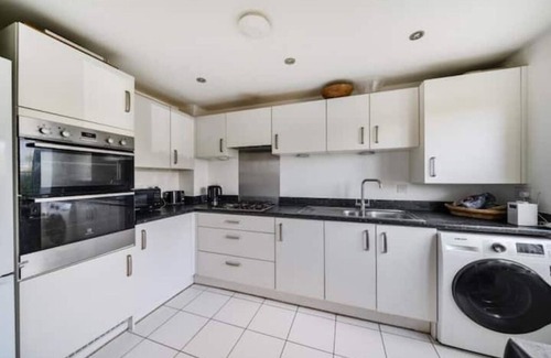 Bicester House | 🏡 The View – Stylish 3-Bed Home in Bicester, Oxford