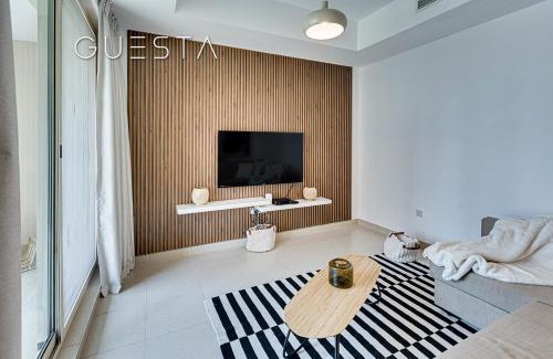 Dubai Apartment | The Views & Greens - Mosela Tower, Dubai
