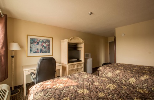 Elora Hotel | The Village Inn