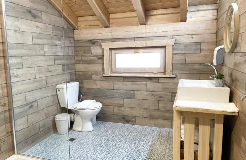 Sde Nehemia Resort | The Village- Jordan Riverside Travel Hotel