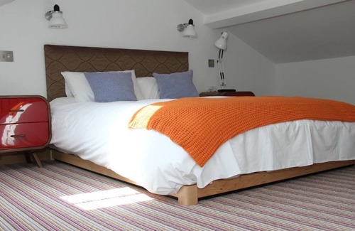 Lamberhurst Bed & Breakfast | The Vineyard