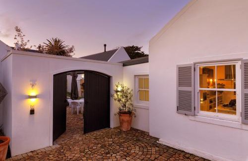 Hermanus City-Centre House | The Vishuis