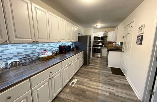 Center Point House | The Vista/Luxe Upscale Immaculate Spacious