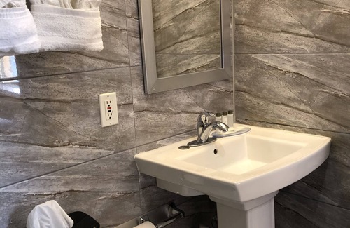 Brooklyn Hotel | The Vue Hotel Express