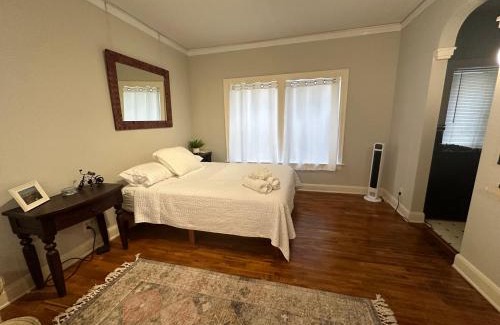 Hermosa Beach Hotel | The Vurpillat