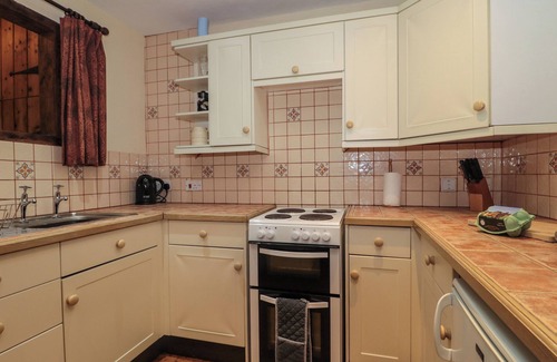 Fiddington Cottage | THE WAGON HOUSE, pet friendly, with a garden in Bicknoller