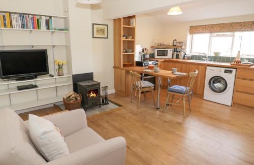 Sibford Gower House | The Wash House