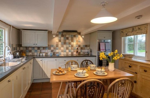 Newmarket House | The West Wing at Gypsy Hall