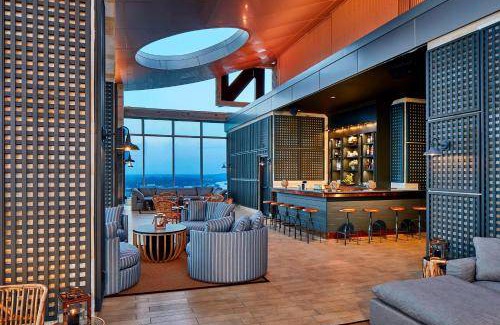 Sobro Hotel | The Westin Nashville Traditional Room, Guest room, 1 King