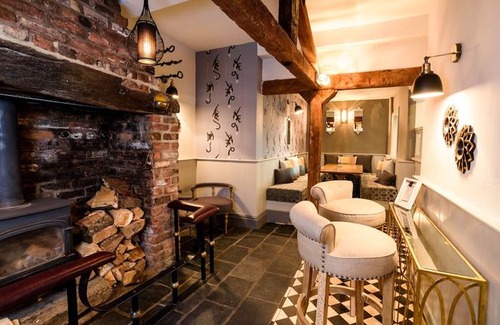 Onneley Hotel | The Wheatsheaf Inn Onneley