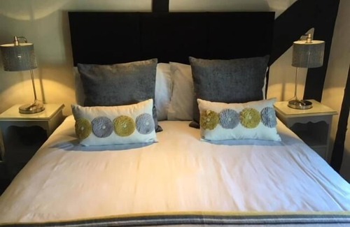 Newenden Hotel | The White Hart