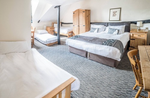 St Albans Hotel | The White Hart Hotel