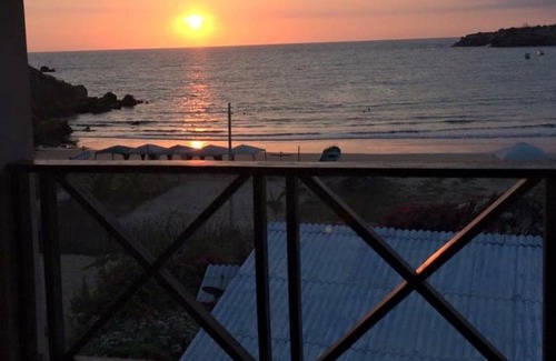 Ayangue House | The White House, Ayangue