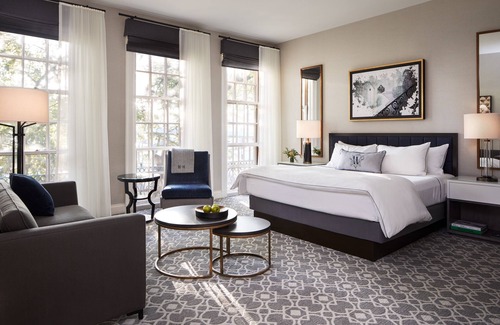 Beacon Hill Hotel | The Whitney Hotel