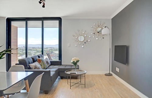 Observatory Apartment | The Winchester 807