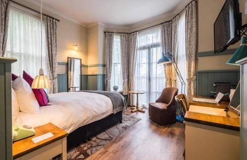 Clapham Hotel | The Windmill
