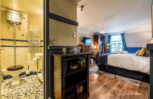 Clapham Hotel | The Windmill