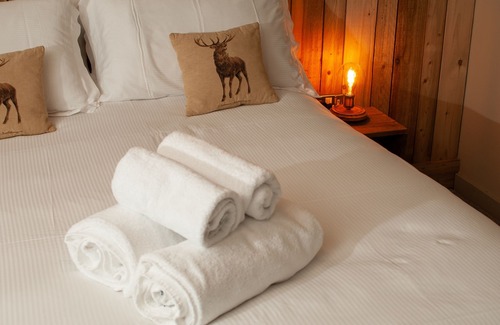 Lingfield Hotel | The Wiremill