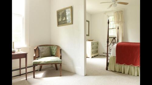 Palenville Hotel | The Woodbine Inn