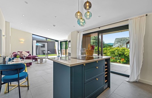 Abergavenny Villa | The Wren - Luxury Retreat