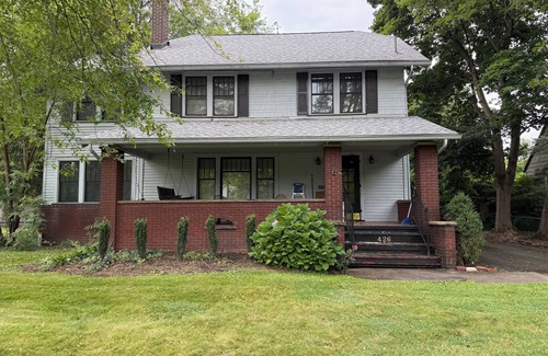 Warren House | The Wright House, A Stunning, BIG, 4-Bedroom in Warren, Century Home Restored!